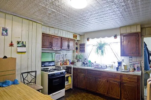 Sold by Fillmore | media 9