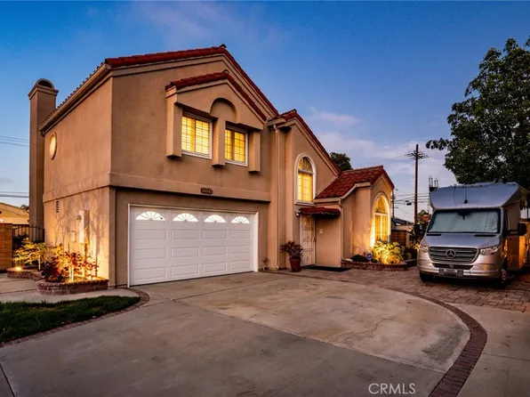 16511 Newland St, Huntington Beach, CA 92647