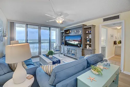 9940 S Ocean Dr #505 Photo 1
