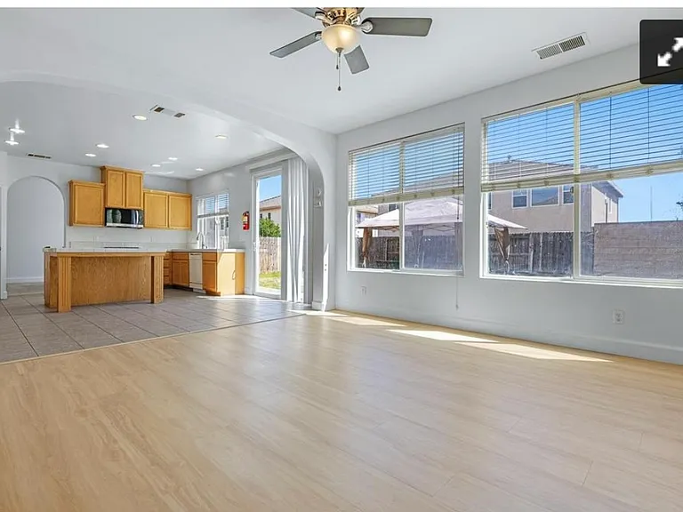 7087 E Fedora Ave — Photo 6