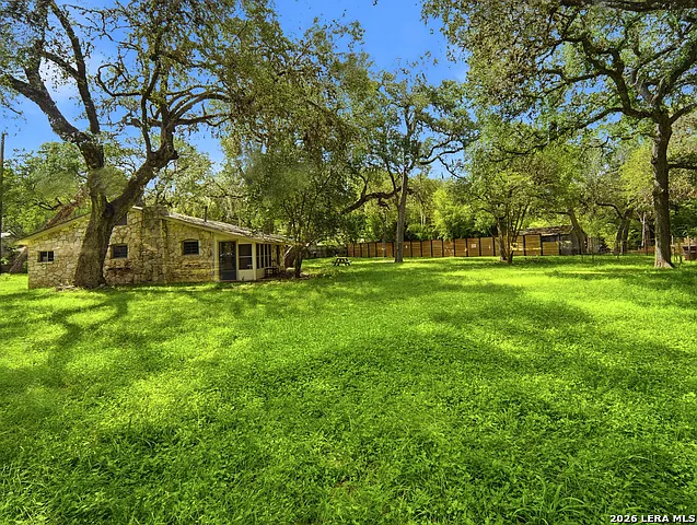 19214 Grey Forest Dr — Photo 42