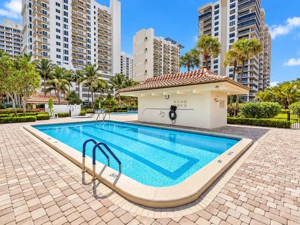3400 N Ocean Dr APT 408, Riviera Beach, FL 33404