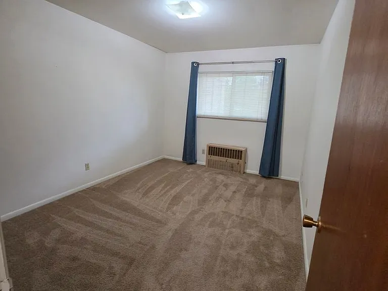 2845 Broadway Street — Photo 55