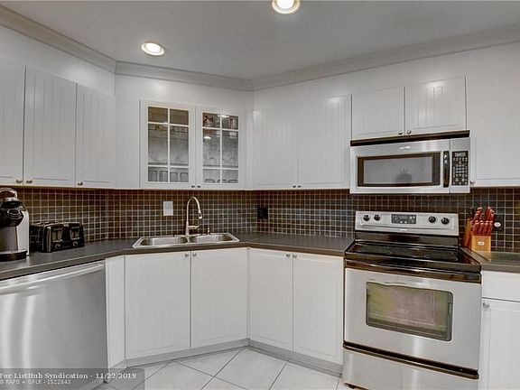 5th image of 6201 N Falls Circle Dr APT 408