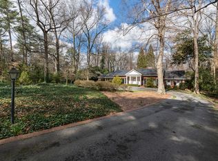 665 W Paces Ferry Rd NW, Atlanta, GA 30327