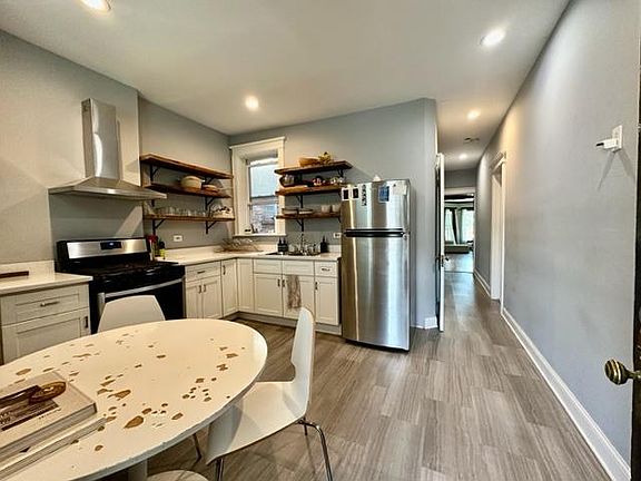 5th image of 1448 N Kedzie Ave #1