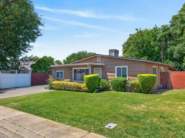 880 Elder Dr, West Sacramento, CA 95605