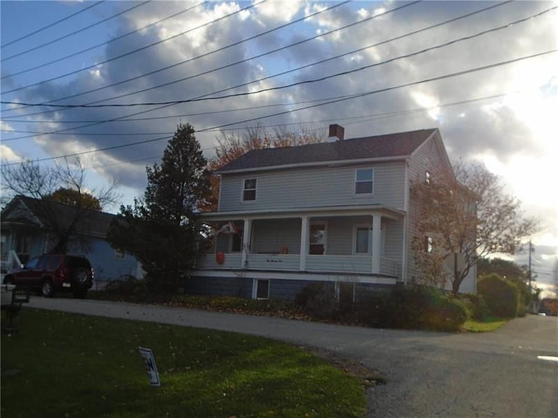 1st image of 304 Bedsworth St