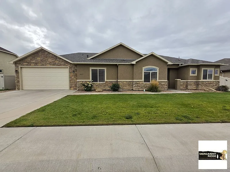 4 bed, 1824 sqft, $2,650 — Photo 1