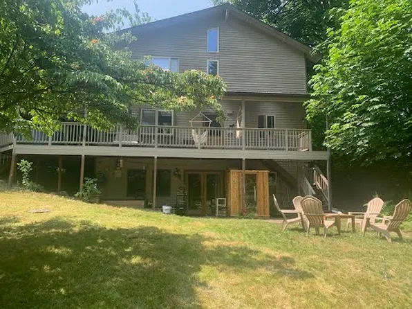 22003 E Lost Lake Rd #1B, Snohomish, WA 98296