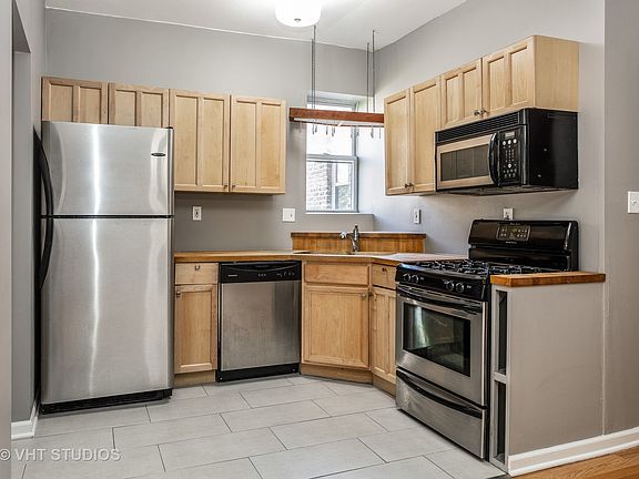 5th image of 4940 S Saint Lawrence Ave #2