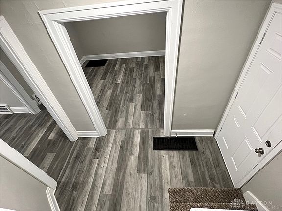 4th image of 1251 Highland Ave
