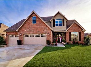 4512 W Mourning Dove Dr, Rogers, AR 72758