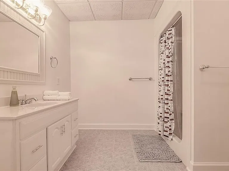 6150 Six Mile Cove Rd — Photo 17