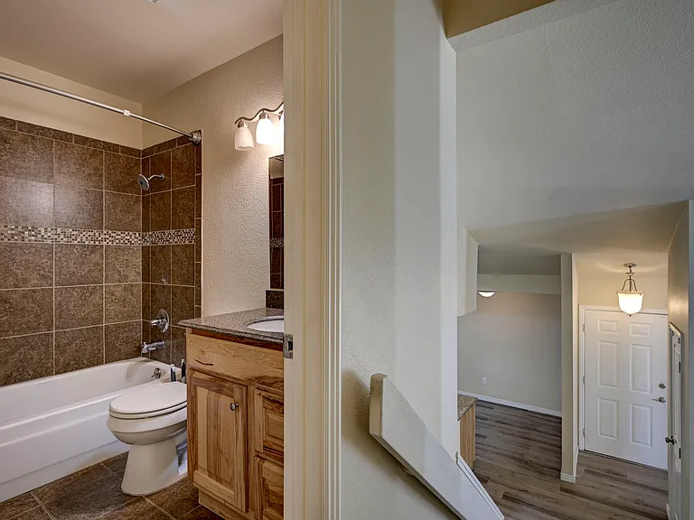 4318 Moonbeam Dr — Photo 18