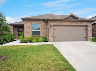 8424 Wildwest Dr, Fort Worth, TX 76131