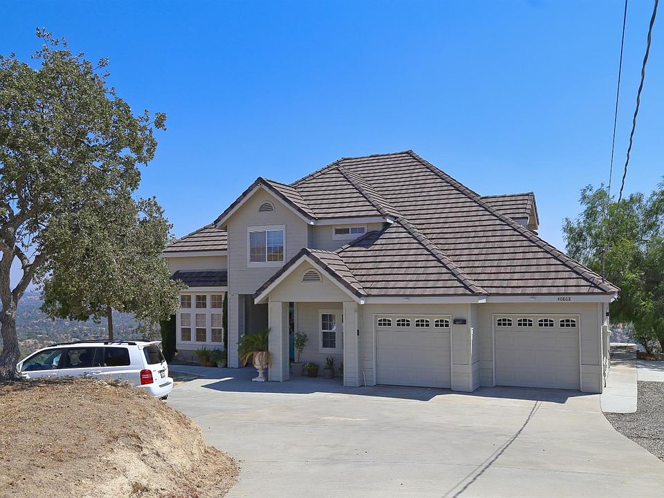 1st image of 40868 Lilley Mountain Dr