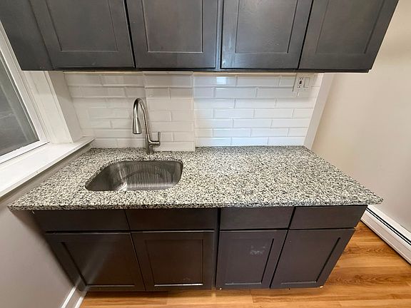 3rd image of 407 61st St #4E