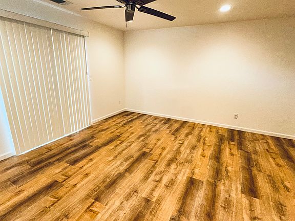 4th image of 3017 E Orangeburg Ave