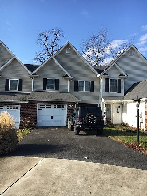 1st image of 114 Village Ct