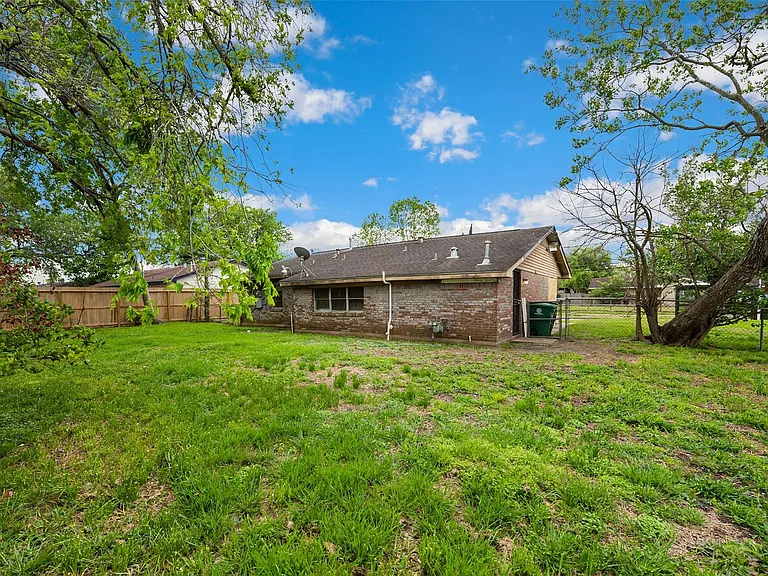 5503 S Acres Dr — Photo 24