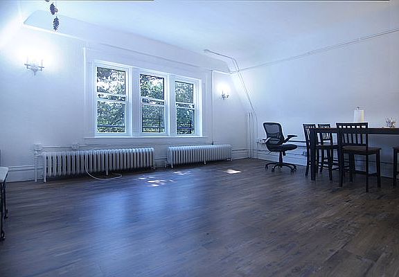 5th image of 6859 Exeter St Floor 3