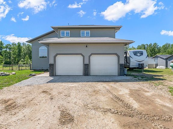 3rd image of 54013 Range Road 30 #15