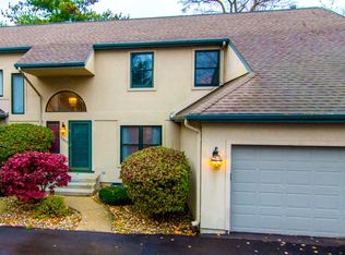1303 Bridge Water Way, Mishawaka, IN