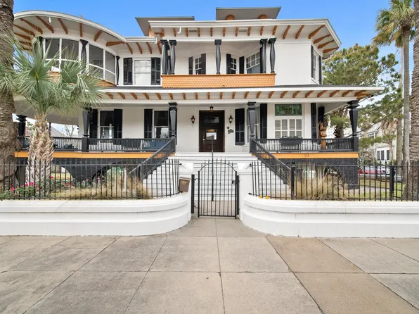 511 17th St, Galveston, TX 77550