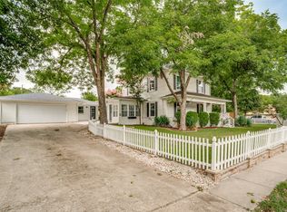 1015 N College St, McKinney, TX 75069