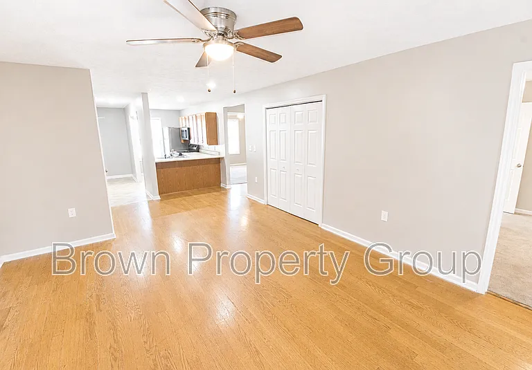 303-101 Hinsdale Ave — Photo 8