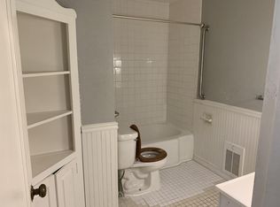2024.5 Rucker Ave, Everett, WA 98201