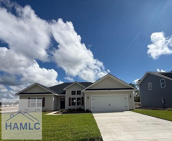 1st image of 207 McClelland Loop NE