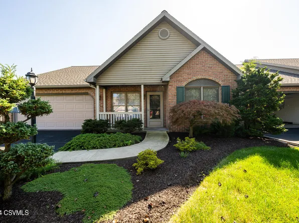 102 Woodsedge Dr, Milton, PA 17847