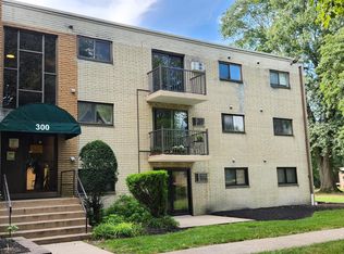 1575 W Street Rd APT 326, Warminster, PA 18974