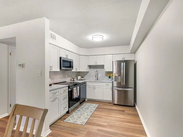 (undisclosed Address), Niles, IL 60714