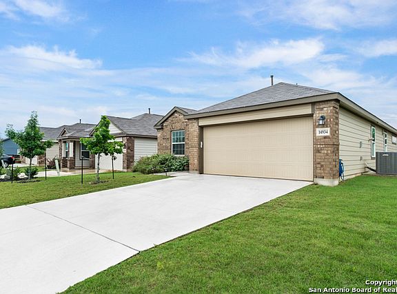 3rd image of 14934 Cheshire Way