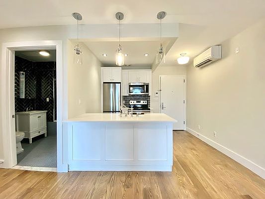 2nd image of 1084 Rogers Ave #4C