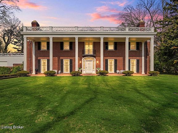 2nd image of 1029 Alta Vista Rd