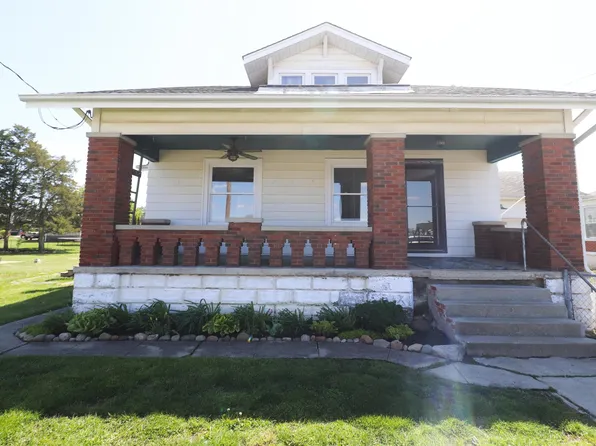 613 South St, Batesville, IN 47006