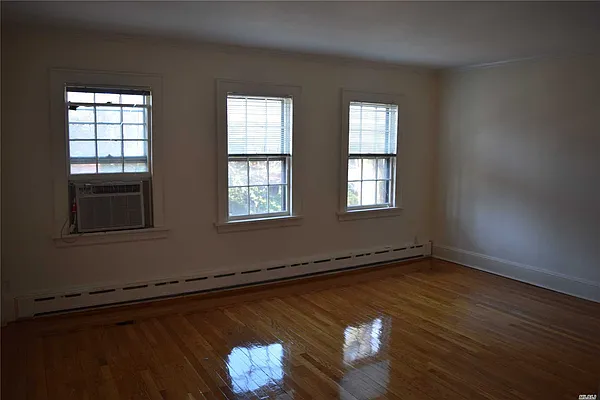 Rented by EXP Realty NYC | media 18