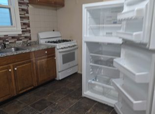 414 McClellan St #2, Schenectady, NY 12304