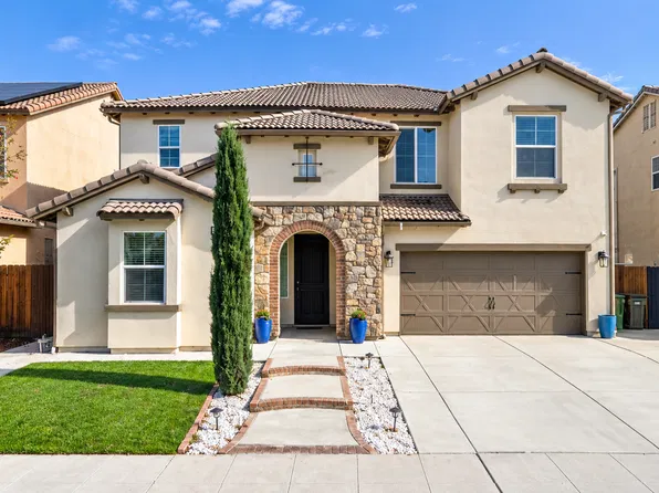 4258 N Rosalia Ave, Fresno, CA 93723