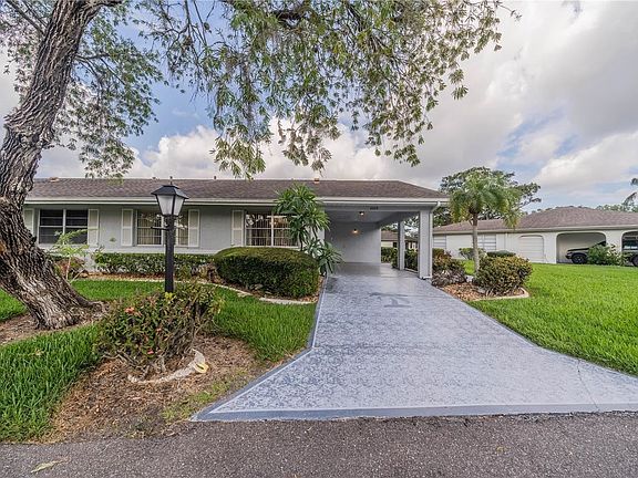 2nd image of 2025 Heathfield Cir #2025