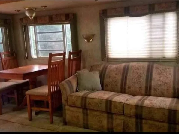 32173 S 594th Rd, Grove, OK 74344