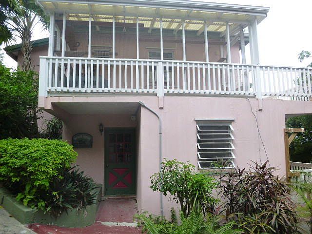 Middle Level Entrance