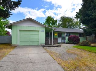 1086 Barstow Ave, Eugene, OR 97404