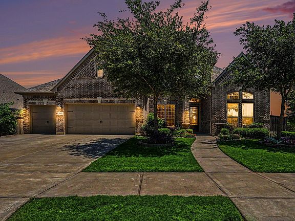 2nd image of 2627 Petunia Valley Dr