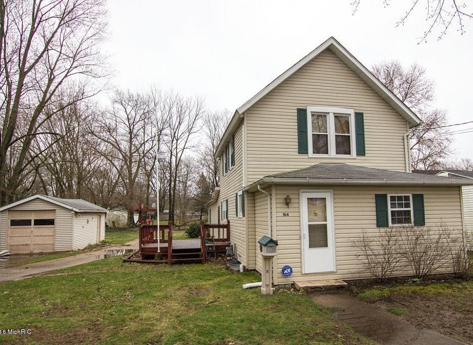 1st image of 104 Edwards St