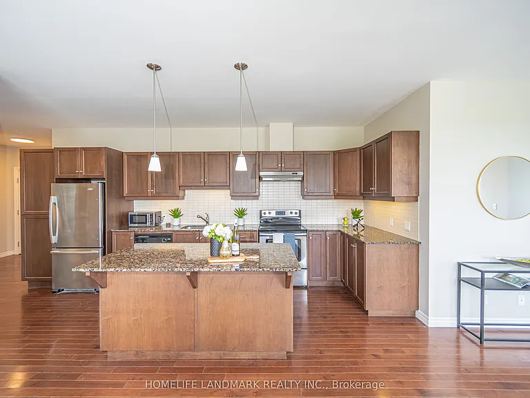 223 Erb St W #501 — Photo 13